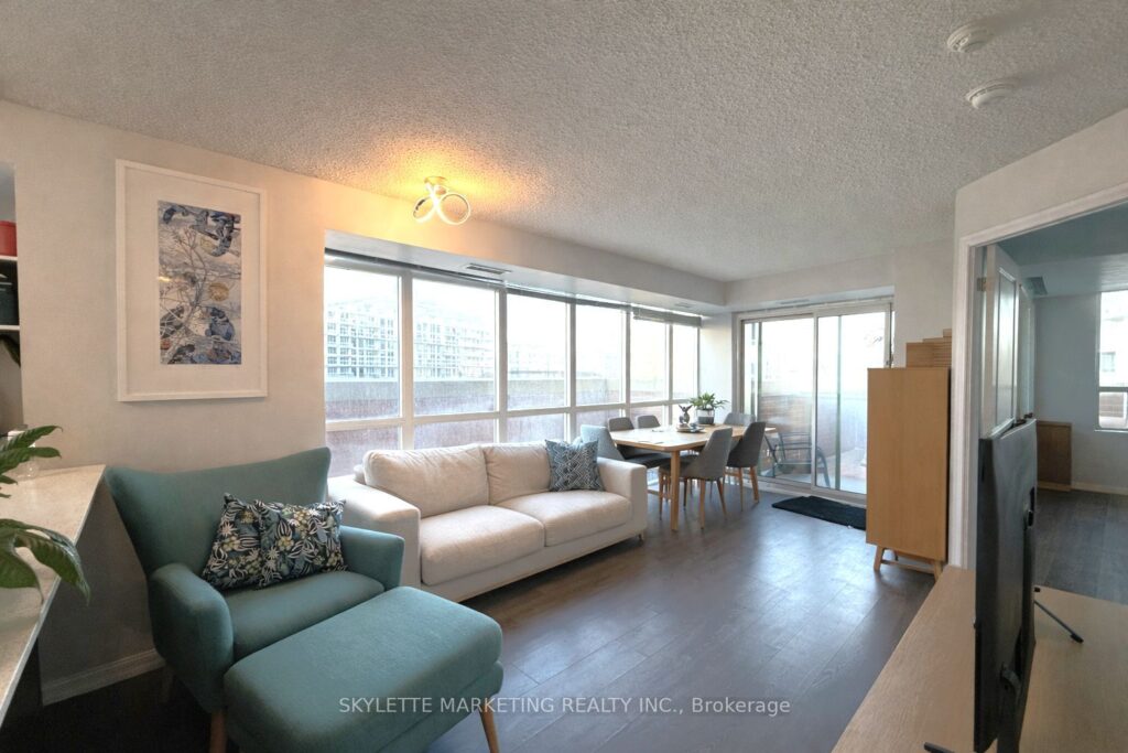 For Lease: 125 Western Battery Road 602, Toronto C01, ON M6K 3R8, Toronto C01, ON - Property Photo
