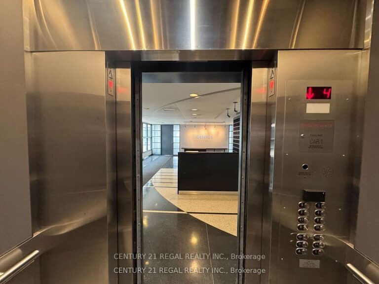 For Lease: 622 College Street 400, Toronto C01, ON M6G 1B4, Toronto C01, ON