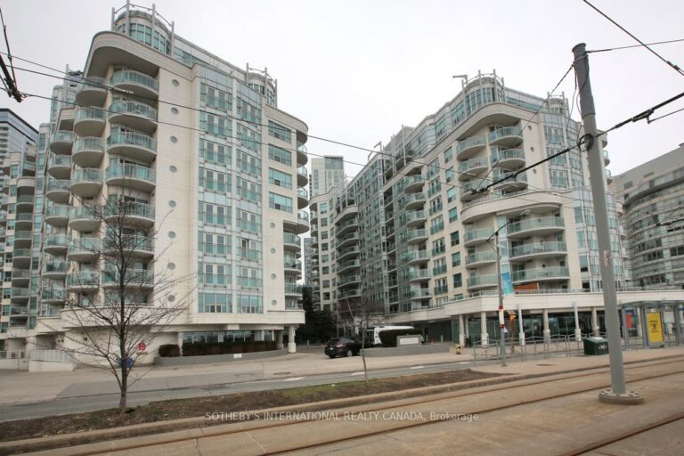 For Sale: 600 Queens Quay N/A W SPH22, Toronto C01, ON M5V 3M3, Toronto C01, ON
