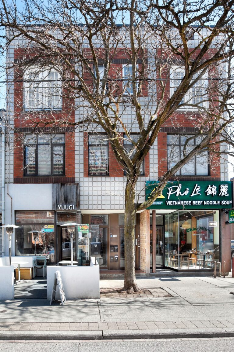 For Sale: 49 Baldwin Street, Toronto C01, ON M5T 1L1, Toronto C01, ON