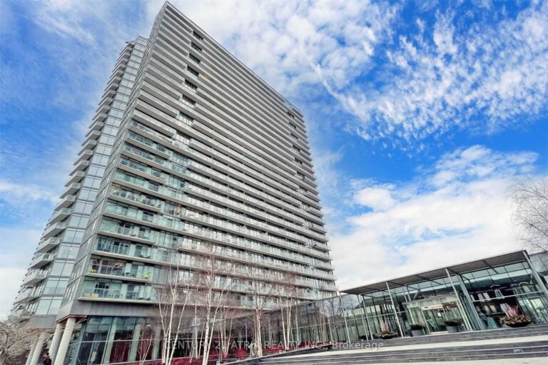 For Lease: 105 The Queensway Avenue 1208, Toronto W01, ON M6S 5B5, Toronto W01, ON
