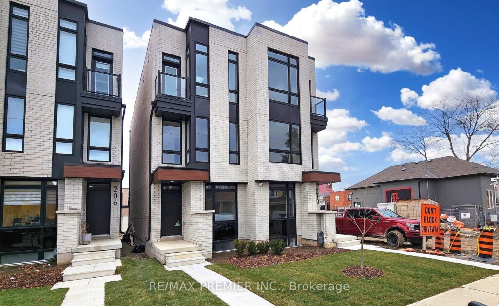 For Lease: 208 McRoberts Avenue W Lower, Toronto W03, ON M6E 4P5, Toronto W03, ON - Property Photo
