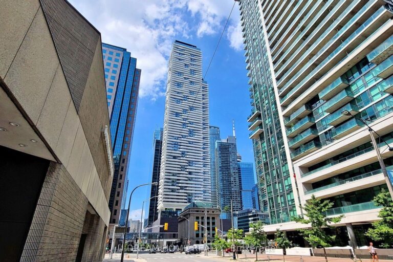 For Sale: 88 Harbour Street 6110, Toronto, ON M5J 1B7, Toronto C01, ON