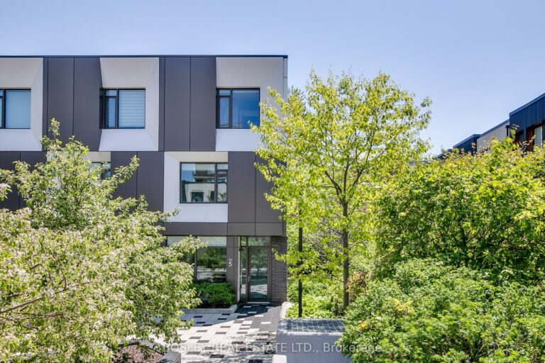 For Sale: 51 Paul Lane Gardens TH05, Toronto, ON M5T 2H6, Toronto C01, ON