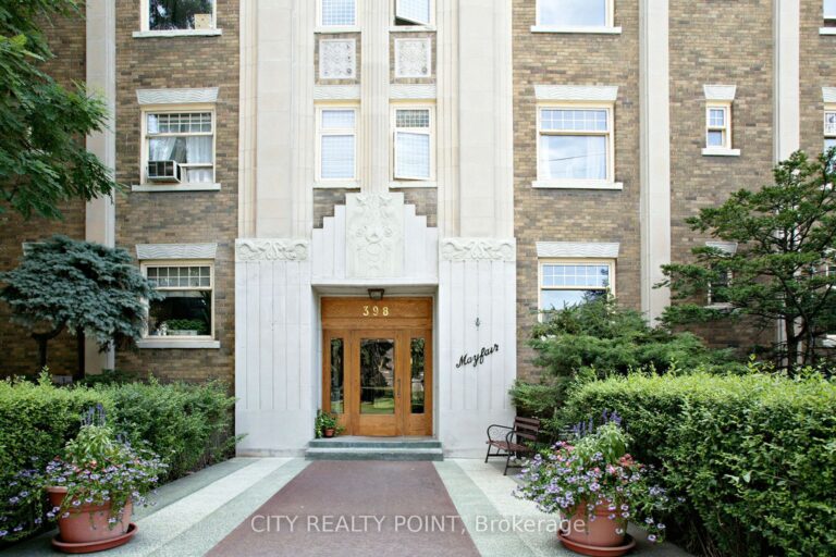 For Lease: 394 Avenue Road 507, Toronto, ON M4V 2H4, Toronto C02, ON