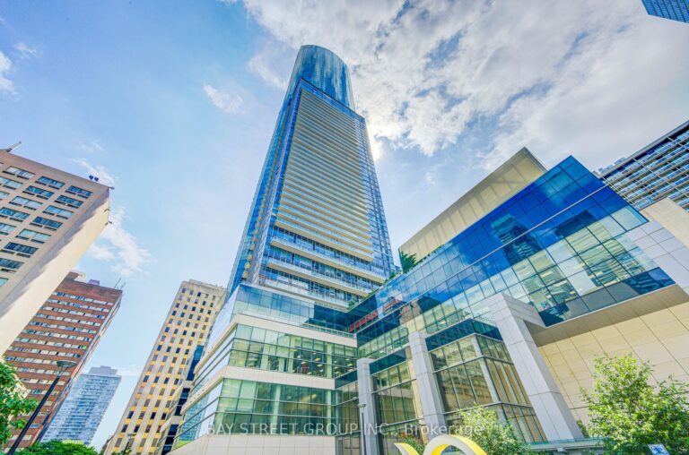 For Lease: 388 Yonge Street 6701, Toronto, ON M5B 0A4, Toronto C01, ON