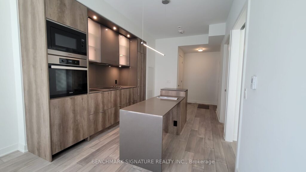 For Lease: 11 Yorkville Avenue 2102, Toronto, ON M4W 0B7, Toronto C02, ON - Property Photo