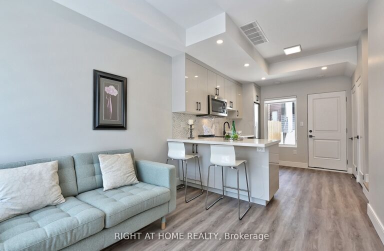 For Lease: 131 Brock Avenue 4, Toronto, ON M6K 2L5, Toronto C01, ON