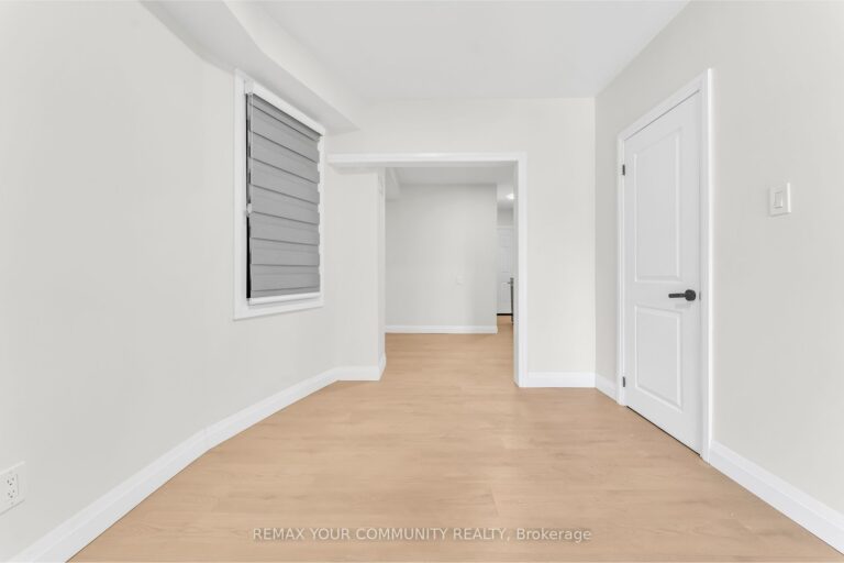 For Lease: 1822 St Clair Avenue W Upper Level, Toronto, ON M6N 1J5, Toronto W03, ON