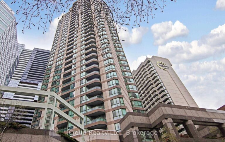 For Lease: 38 ELM Street 510, Toronto, ON M5G 2K5, Toronto C01, ON