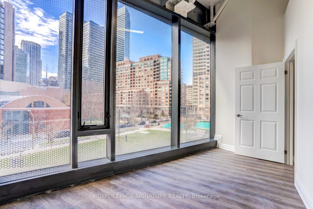 For Lease: 15 Wellesley Street W 223, Toronto, ON M4Y 0G7, Toronto C01, ON - Property Photo