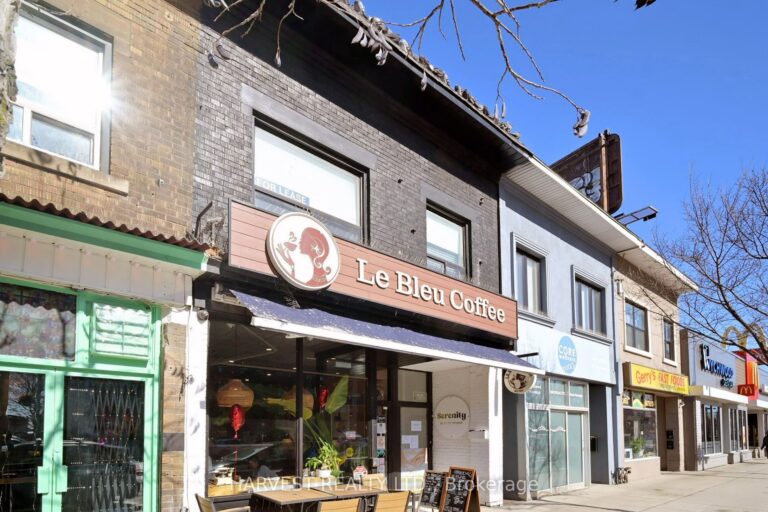 For Lease: 728 St Clair Avenue W 2nd floor, Toronto, ON M6C 1B3, Toronto C03, ON