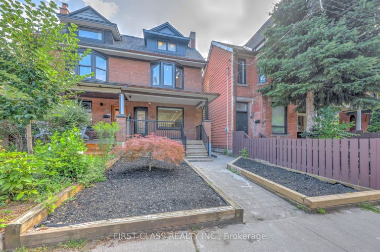 For Lease: 431 Roxton Road Main, Toronto, ON M6G 3R5, Toronto C01, ON