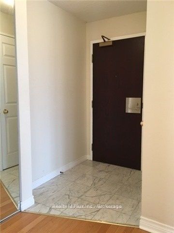 For Lease: 736 Bay Street 2210, Toronto, ON M5G 2M4, Toronto C01, ON