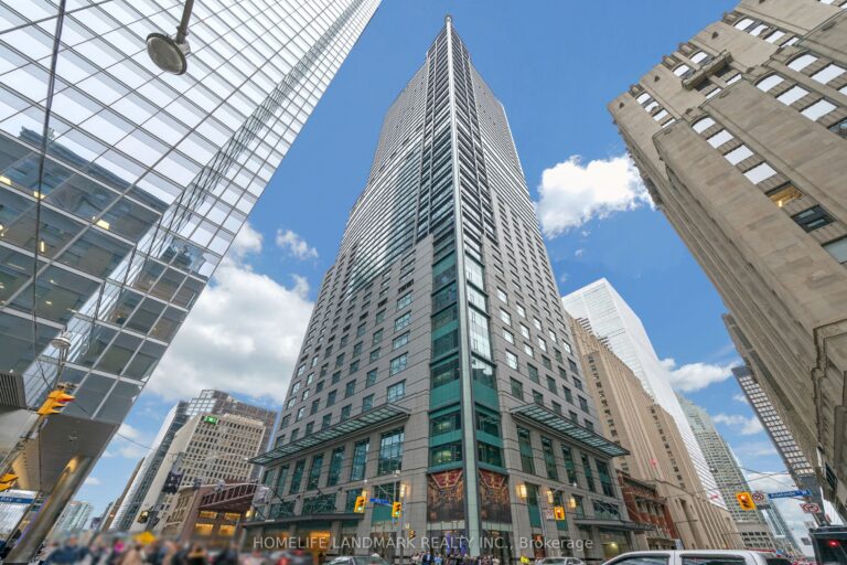 For Lease: 311 Bay Street 4106, Toronto, ON M5H 4G5, Toronto C01, ON