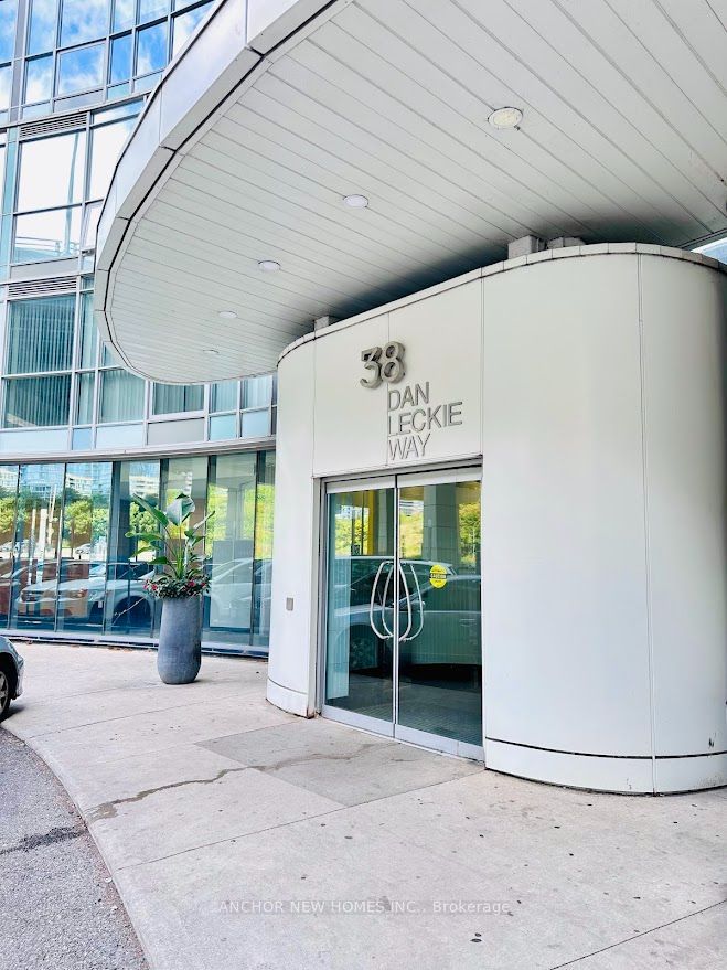 For Lease: 38 Dan Leckie Way 1702, Toronto, ON M5V 2V6, Toronto C01, ON