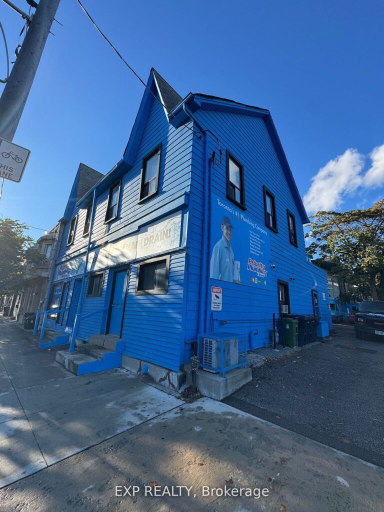 For Lease: 1594 Dupont Street 5, Toronto, ON M6P 3S7, Toronto W02, ON