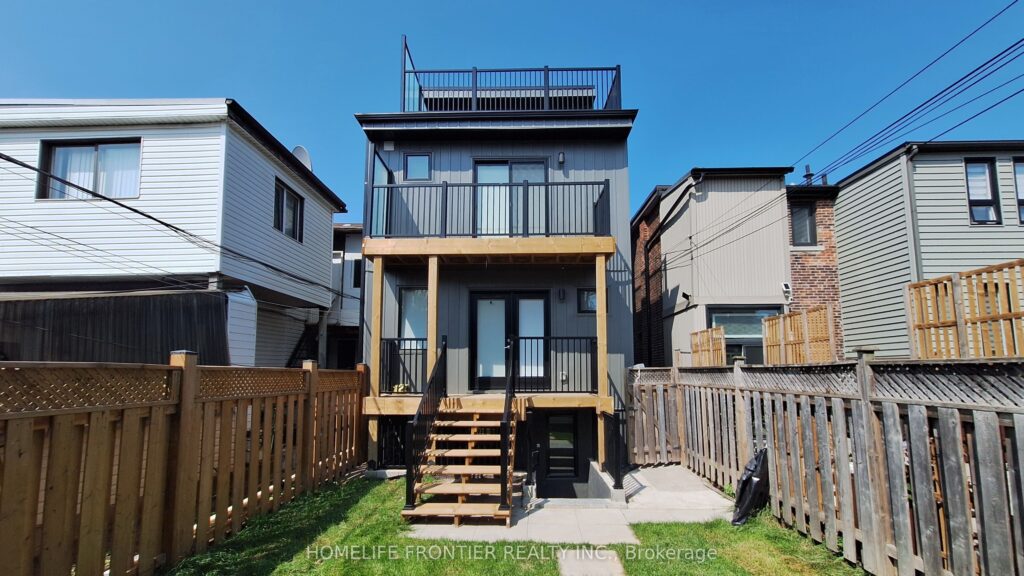 For Lease: 231 Symington Avenue 2 (Main Floor), Toronto, ON M6P 3W5, Toronto W02, ON - Property Photo