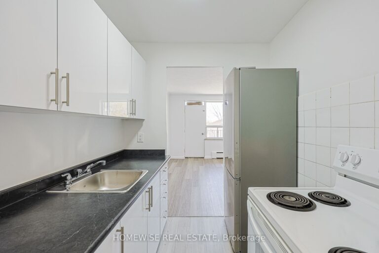 For Lease: 2204 Dufferin Street 202, Toronto, ON M6E 3R8, Toronto W03, ON