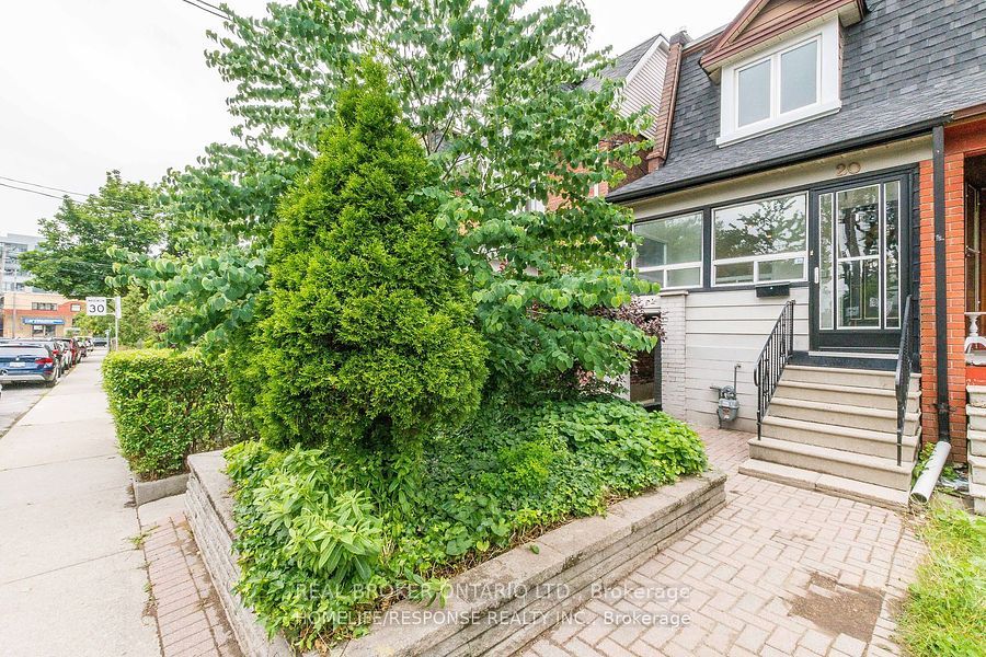 For Lease: 20 W Golden Avenue Upper, Toronto, ON M6R 2J4, Toronto W01, ON - Property Photo