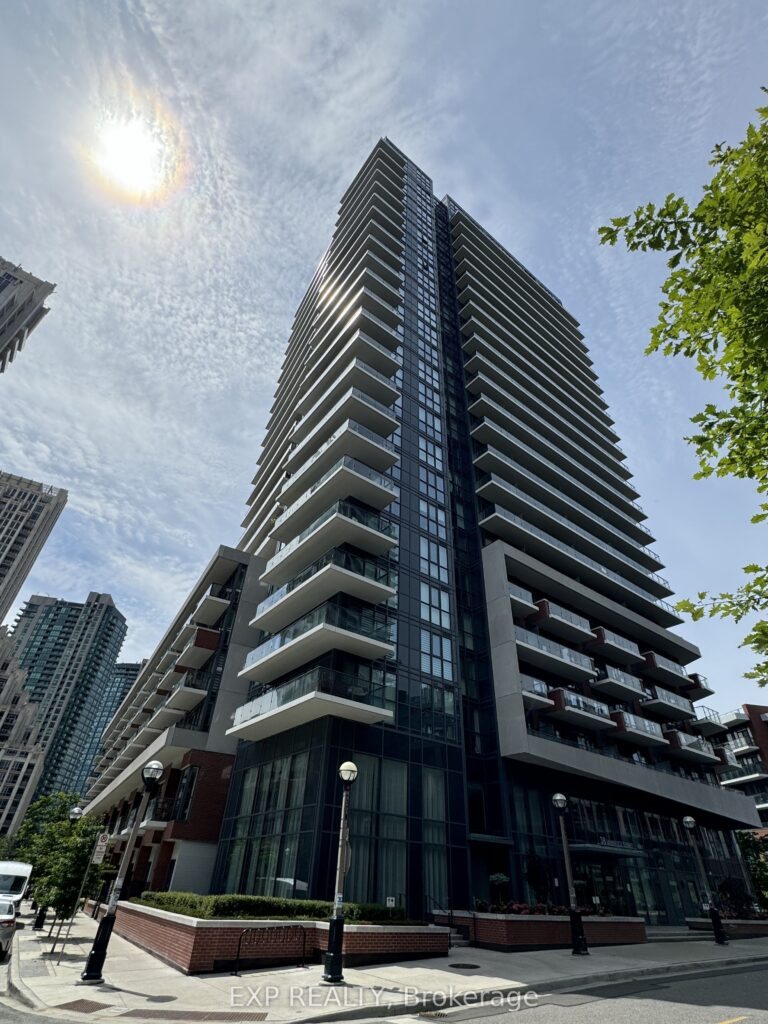 For Sale: 38 Iannuzzi Street 509, Toronto, ON M5V 0S2, Toronto C01, ON