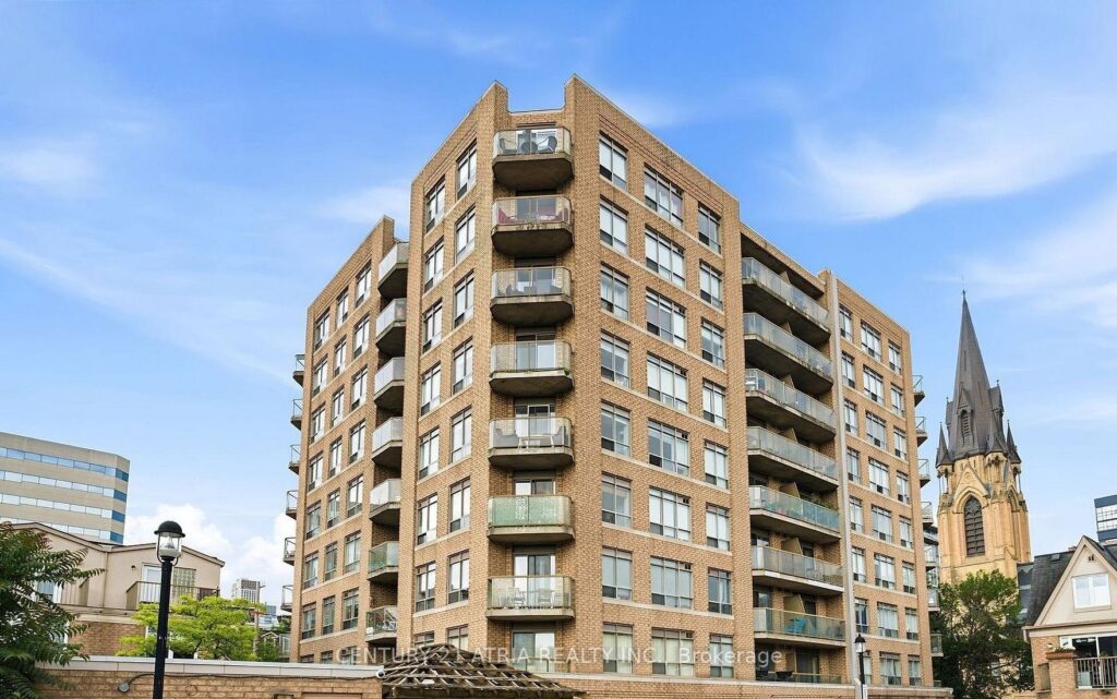 For Lease: 140 Bathurst Street 103, Toronto, ON M5V 3N8, Toronto C01, ON - Property Photo