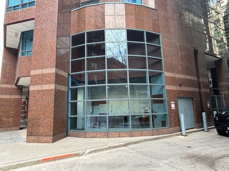 For Lease: 33 University Avenue 101A, Toronto, ON M5J 2S7, Toronto C01, ON