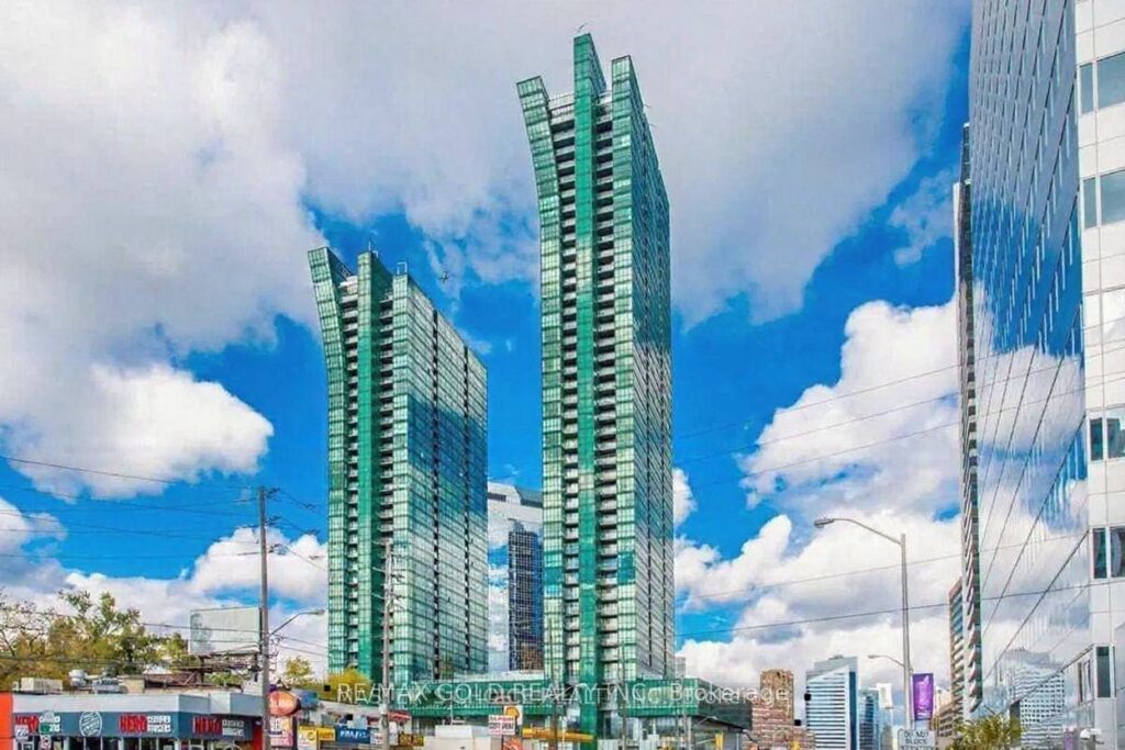For Sale: 11 Bogert Avenue 702, Toronto, ON M2N 1K4, Toronto C07, ON - Property Photo