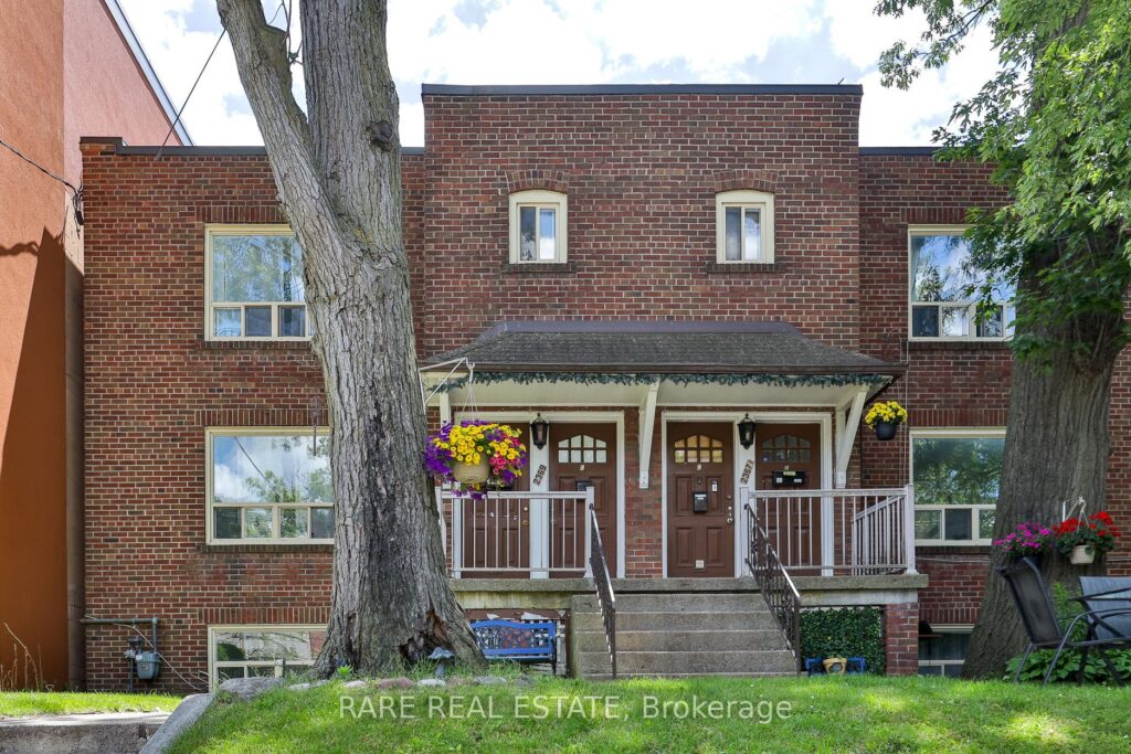 For Lease: 2369 Queen Street E A, Toronto, ON M4E 1H2, Toronto E02, ON - Property Photo